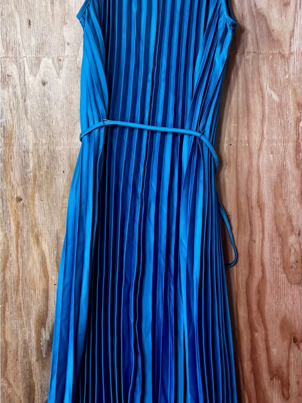 Sam Edelman Satin Plissé Pleated Midi Dress Slate Blue NWT Medium - Picture 6 of 6